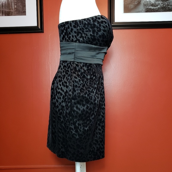 Bebe strapless dress - Picture 3 of 8